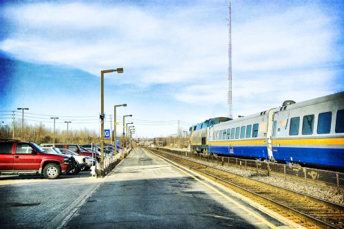 K&ouml;zleked&eacute;s